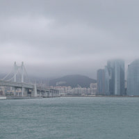 지방 경매시장 '찬바람'…10억대 대장 아파트도 줄줄이 '유찰'