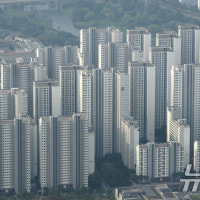 올해 5월까지 서울 아파트 매매, 5채 중 1채는 '15억' 넘겼다