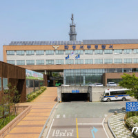 아파트서 '투신 소동' 벌인 남성…경찰·소방 1시간 넘게 대치