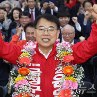 ‘부산 금정구청장 당선’ 국힘 윤일현