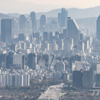 '얼죽신' 선호 뚜렷…'5년 내' 신축 아파트가 1.3배 더 비싸