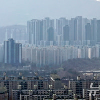 '강남3구·용산구 아파트 전체 24일부터 토지거래허가구역 지정'