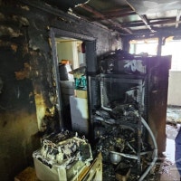 수원 13층짜리 아파트서 화재…60여명 대피