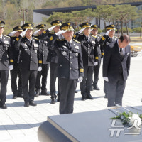 고영국 광주 소방본부장, 5·18민주묘지 참배로 업무 개시
