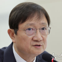 금감원장, 서초구 '20억아파트' 2채 보유…