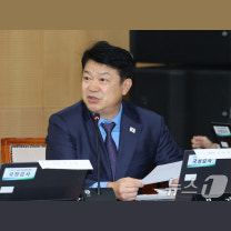 복기왕, '15억 정도는 서민아파트' 논란에