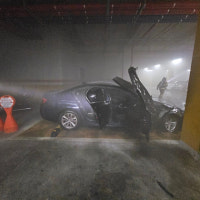 부산 아파트 지하주차장 차량 화재…스프링클러 초기 진화