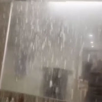 새 아파트 천장에서 '물벼락'…하자 넘어 '부실' 공사