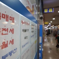 아파트 거래액 2020년 후 최대…상가·사무실 거래도 들썩