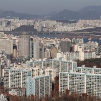 분양받은 아파트도 입주 못할 판…정국 혼란에 부동산 경기 '빨간불'