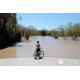 [사진] 댐 붕괴로 물바다가 된 미시간주의 한 도로