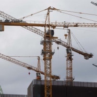 계엄 사태에 빨간불 켜진 건설업계...SOC발주·정부 지원책 올스톱 우려