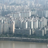 서울 아파트 찾는 ′원정투자′ 주춤...대출 규제·집값 부담 영향