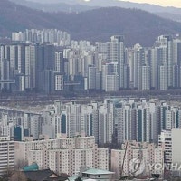 재개발·재건축 발목 잡는 '공사비 갈등'… 몸 사리는 건설사, 여기저기...