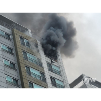 경기 수원시 아파트 화재… 주민 대피 소동