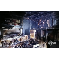 부산 동구 아파트 4층서 불… 주민 18명 대피, 2명 구조