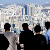 서울 아파트 경매 30% 감소…강남권 경쟁은 여전