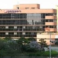 한전 부산울산본부, 여름철 아파트 설비 고장에 비상발전차 지원