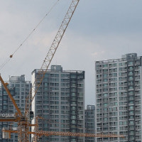 '끌어주고 밀어주고'… 부동산 불황에 건설사들