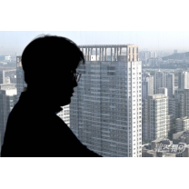 신탁업계, 책준 부실화에 재무신용 '위기'…정비사업도 타격 우려