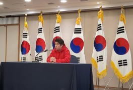 '카라 박규리 전남친' 2000년생 송자호, 국회의원 출마 선언