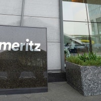 부동산 PF 대표주자, 메리츠증권은 역시 다르네...시장 침체에도 IB 순이...