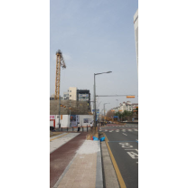 대전서 강풍 피해 잇따라…용산동 상가 공사 현장 크레인 전도