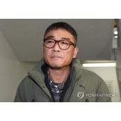 [1년 전 오늘] 김건모, '성폭행 의혹' 불기소 처분…현재 근황은?