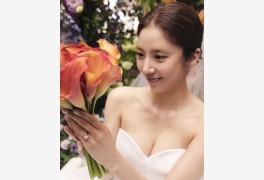 '♥이규혁' 손담비, 럭셔리한 웨딩링 공개…다이아몬드 반지 협찬 스케일