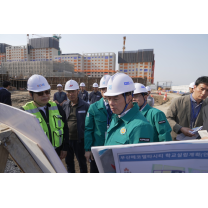 하윤수 교육감, 에코델타시티 학교 신설 현장 점검