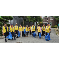 광주 북구 오치우성아파트 경로당 회원들, 단지 주변 환경정화활동 펼쳐
