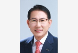 이완섭 서산시장, 26일 '확대간부회의 참석'