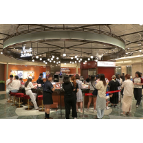 지방 백화점을 랜드마크로…성공 DNA 심는다