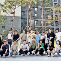 'MZ세대 입대의'가 끌고 '청년모임'이 밀고