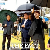 여성용 유성구의원, 통학로 바닥신호등 설치 대전시에 건의