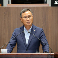 충남, 전기차충전소 3개 중 1개는 아파트 지하주차장…