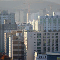 올 들어 충청권 아파트 거래 반토막…한파 본격화