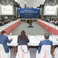 부산시-부산상공회의소, 글로벌 허브도시 특별법 맞손…공동선언문 발표