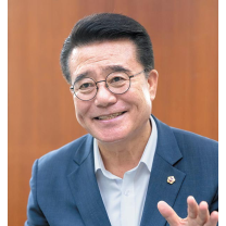 이종환 2부의장 “원내대표 경험 바탕…동료 시의원 돕겠다”