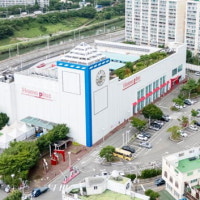 반여 홈플도 매각…대형매장들 ‘아파트 개발’ 러시