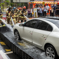대규모 아파트 지하주차장서 전기차 불 나면… 부산 소방 훈련 눈길