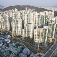 아파트 거래 모처럼 증가…부산 부동산 시장 풀리나