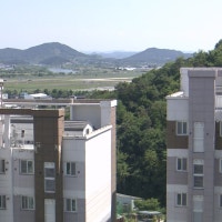 같은 아파트 단지인데...'군 소음 피해' 보상 기준 제각각