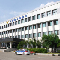 밀린 임금 받지 못한 50대, 아파트 공사장서 추락