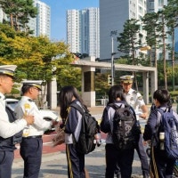 인천 서부서, 안전한 PM 문화 앞장… 학교·아파트서 캠페인