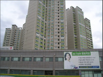 충청남도 천안시 서북구 두정동 천안두정역푸르지오 아파트 