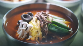 육콩 우만본점
