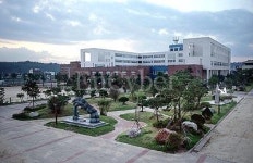 동명중학교