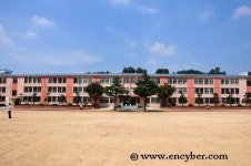 덕진중학교