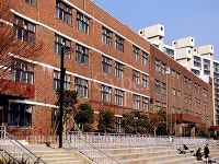 덕산중학교